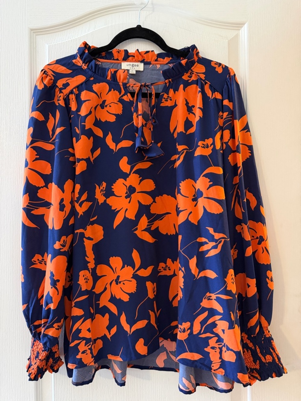 Umgee Navy & Orange Floral Ruffled Tie-Neck Blouse